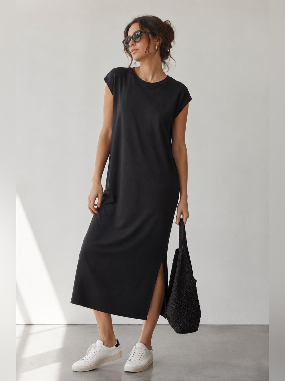 Reitmans Black Midi T-Shirt Dress M NWT Side Slits
